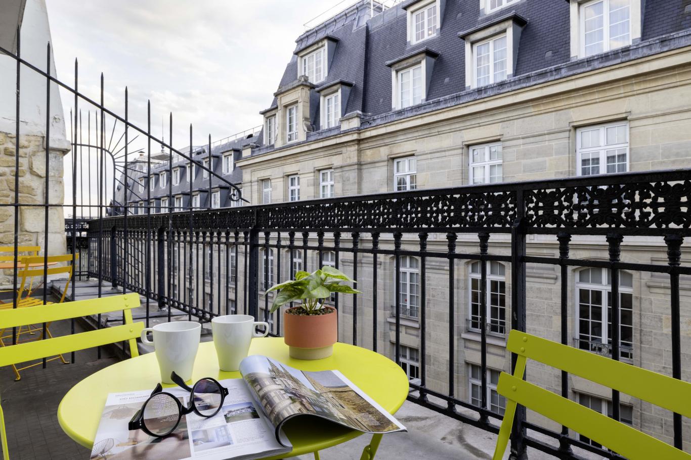 Grand Hotel du Calvados - Terrasse chambre Twin Paris Opéra